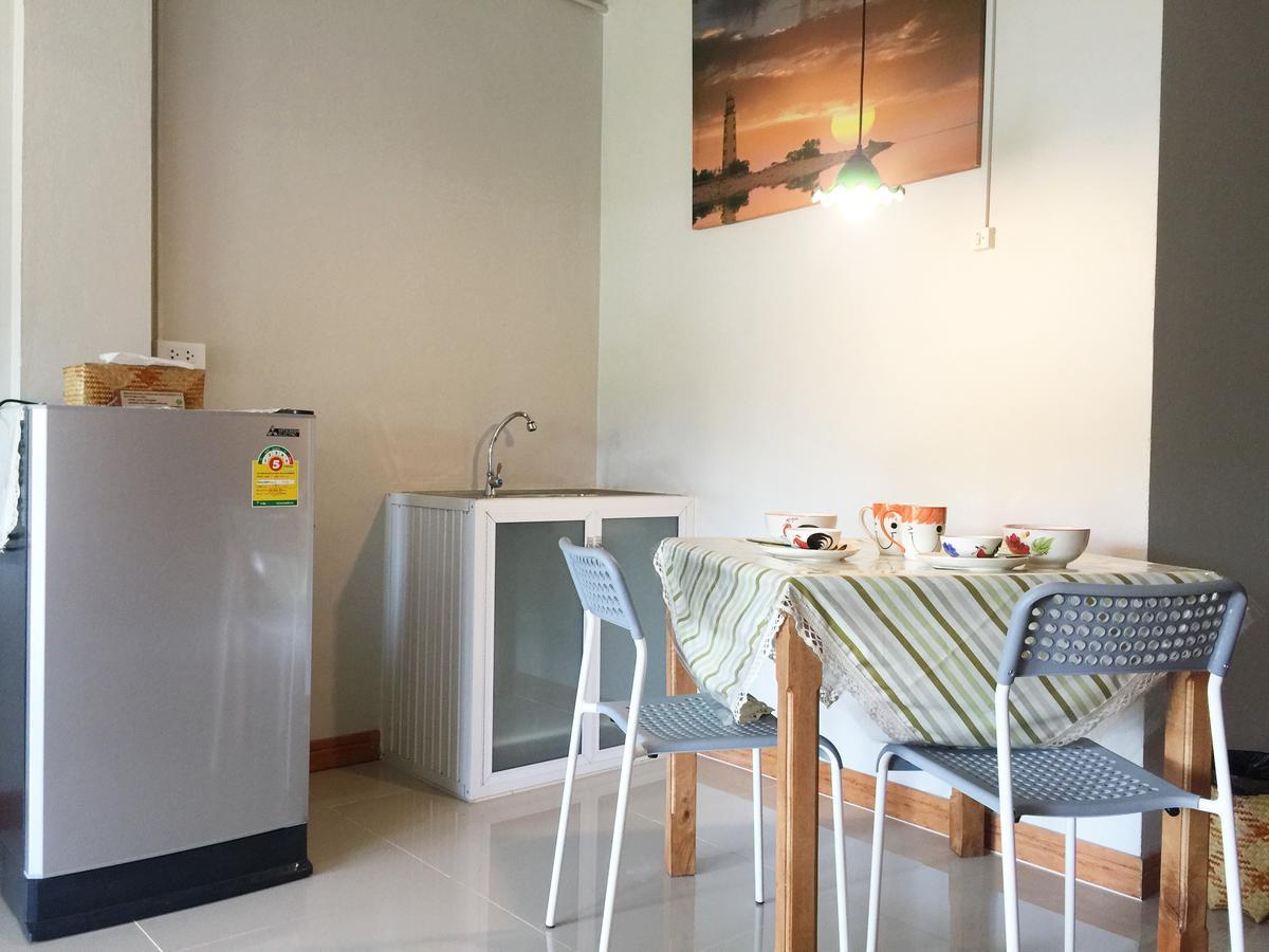 Baan Bangrak Residence Trang Bagian luar foto