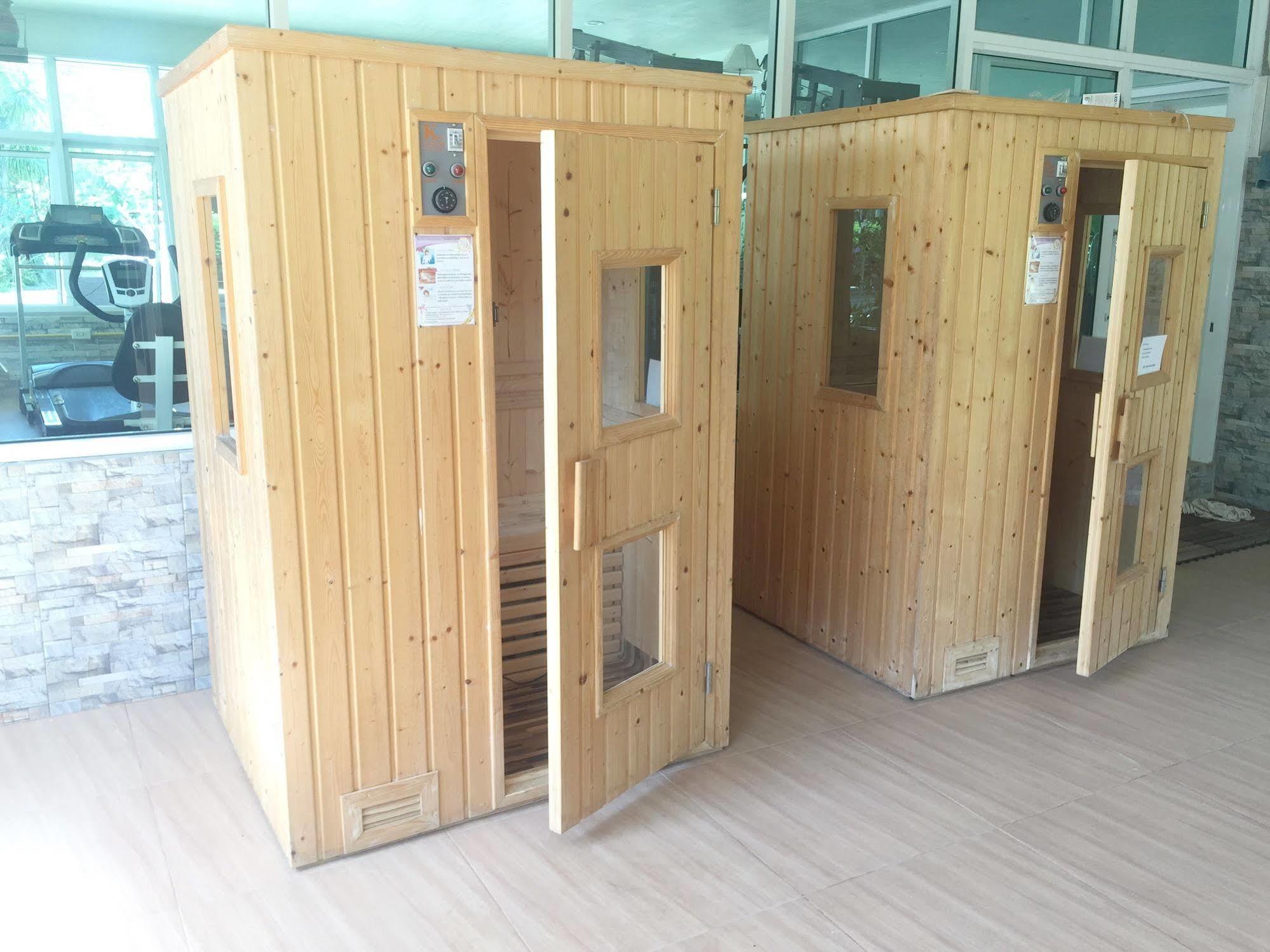 Baan Bangrak Residence Trang Bagian luar foto